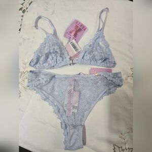 SAVAGE X FENTY Teal sexy laced bra Set